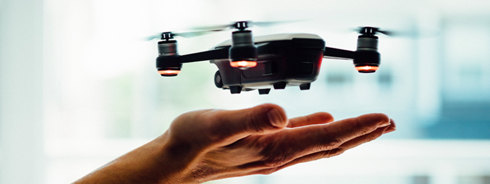 drone ieftine