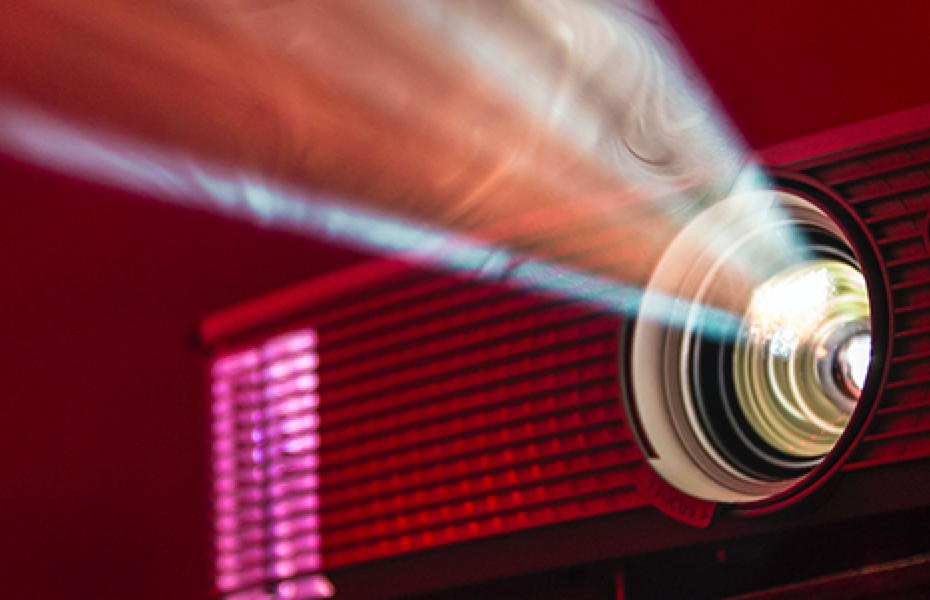 videoproiector bun