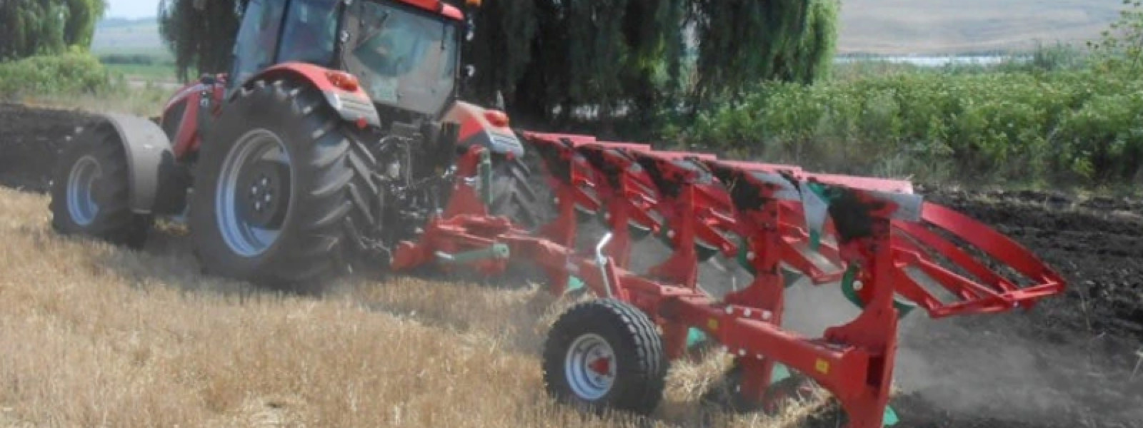 pluguri agricole de top