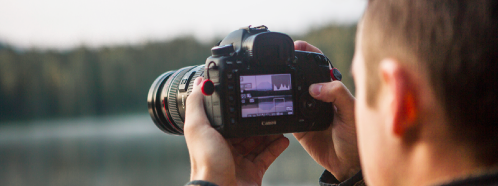 aparat foto dslr bun