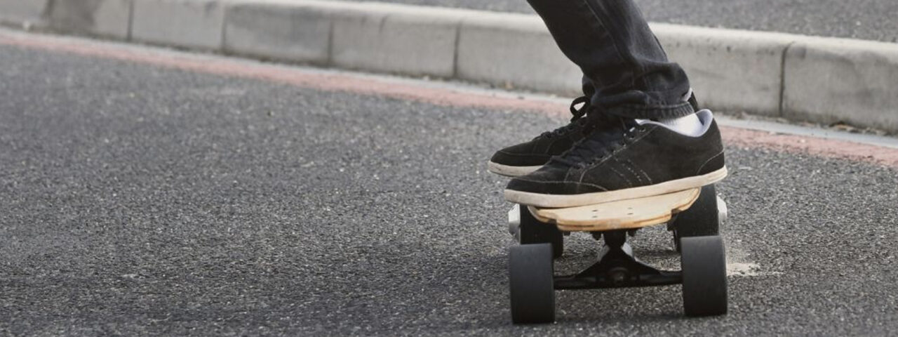 skateboard electrice bune